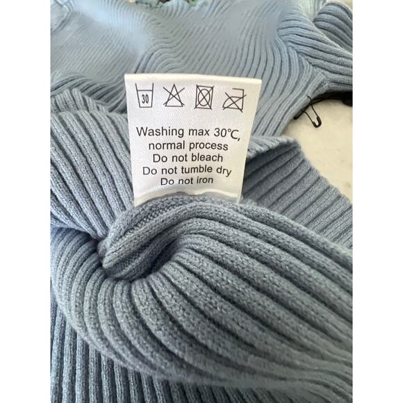 Emerson Lang- Blue Ribbed Knit Sweater Lace Neck Edge Size Small NWT - Picture 9 of 9